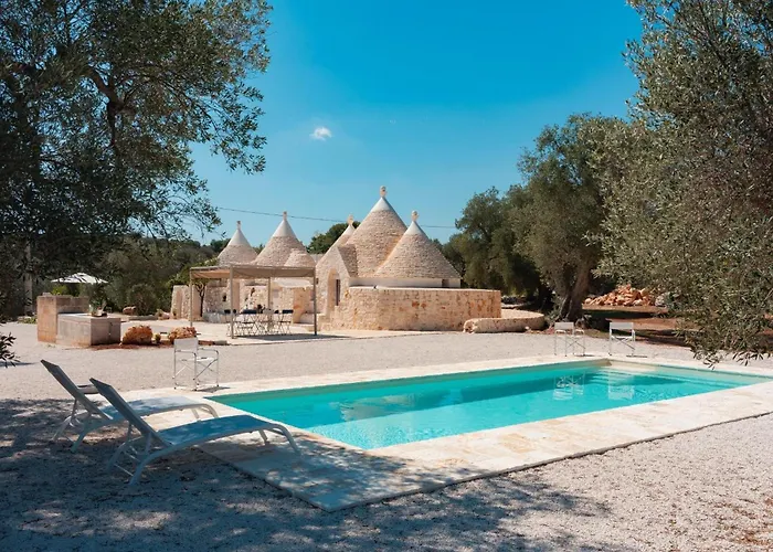 펜션 Trulli Scacciapensieri With Pool