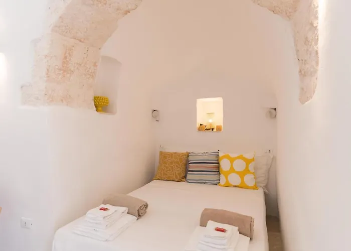 Trulli Scacciapensieri With Pool *